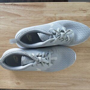 Nike Light Grey Golf Sneakers - Size 9